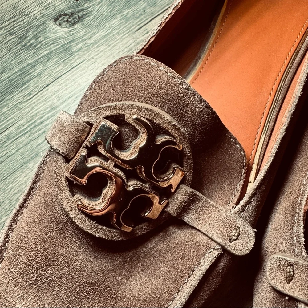 Tory Burch suede women loafers SZ 8 1/2 M